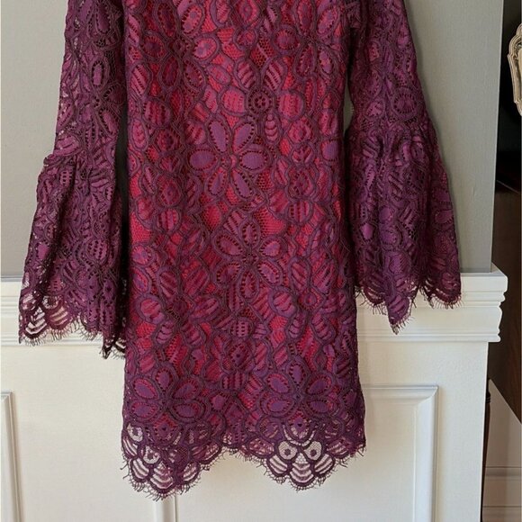 Allison New York plum floral lace bell sleeve shift party mini dress Small NWT - Picture 3 of 6